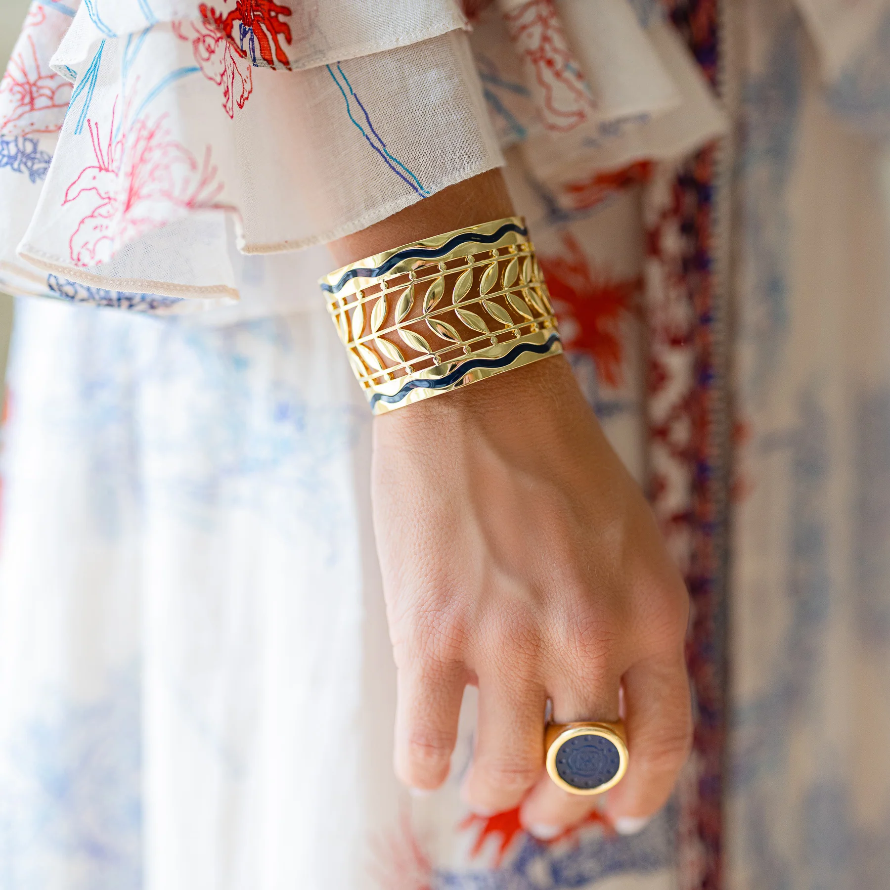 Cala Cuff - Navy - Image 5