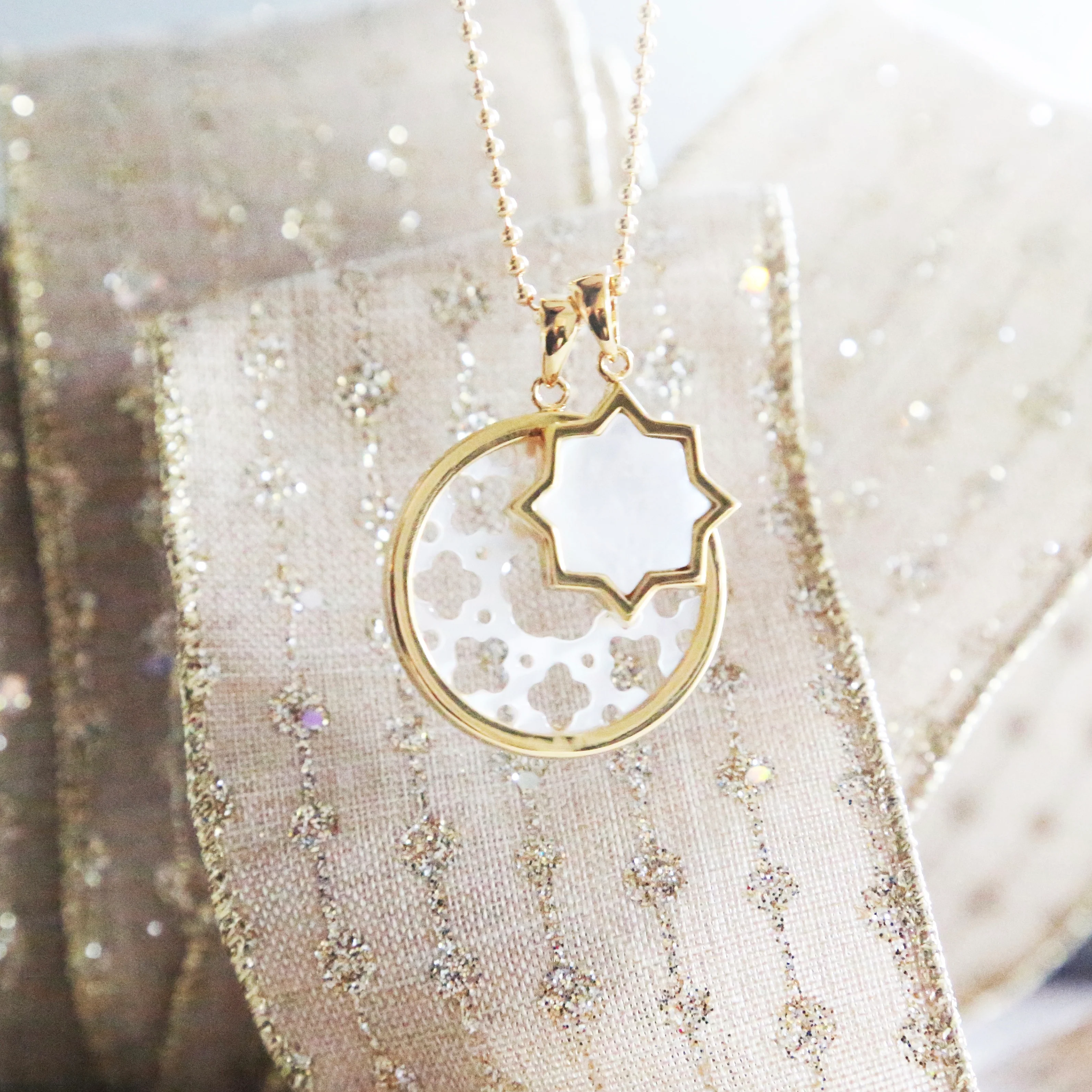 Carlotta Pendant - Image 3