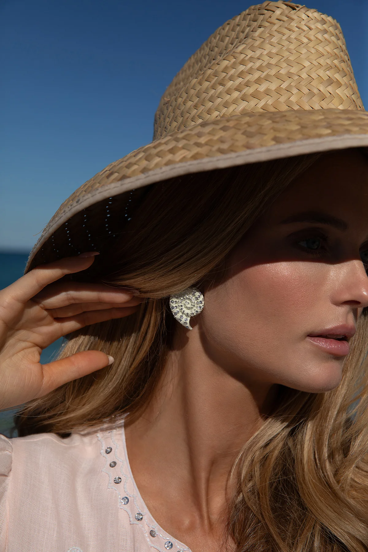 Isola Sparkle Stud - Image 4
