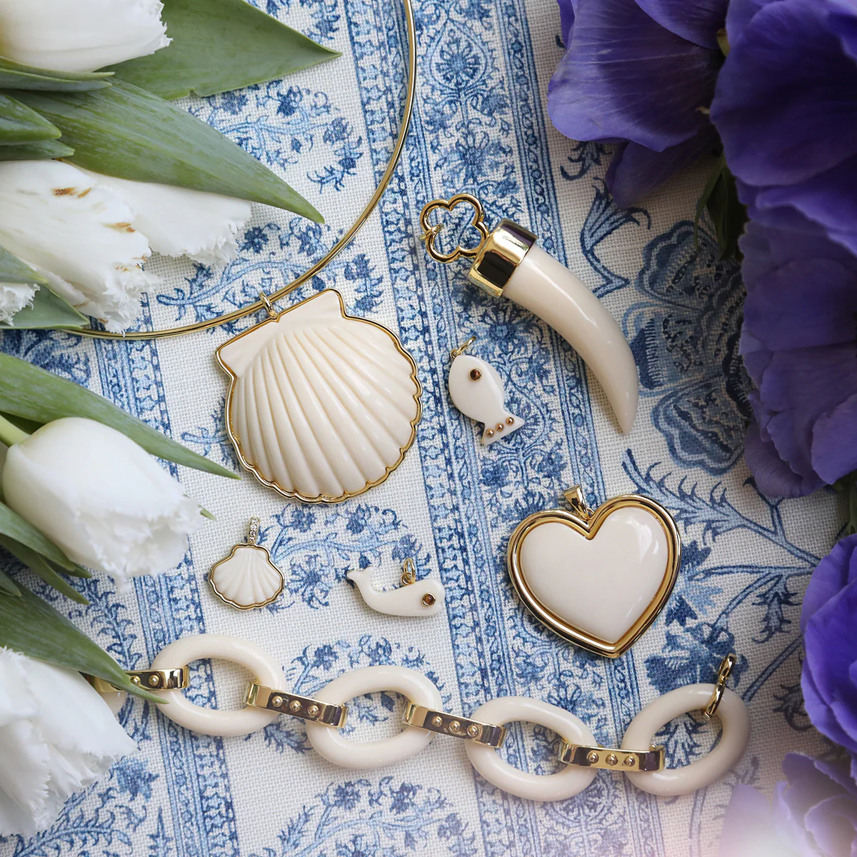Ivory Link Bracelet - Gold - Image 3
