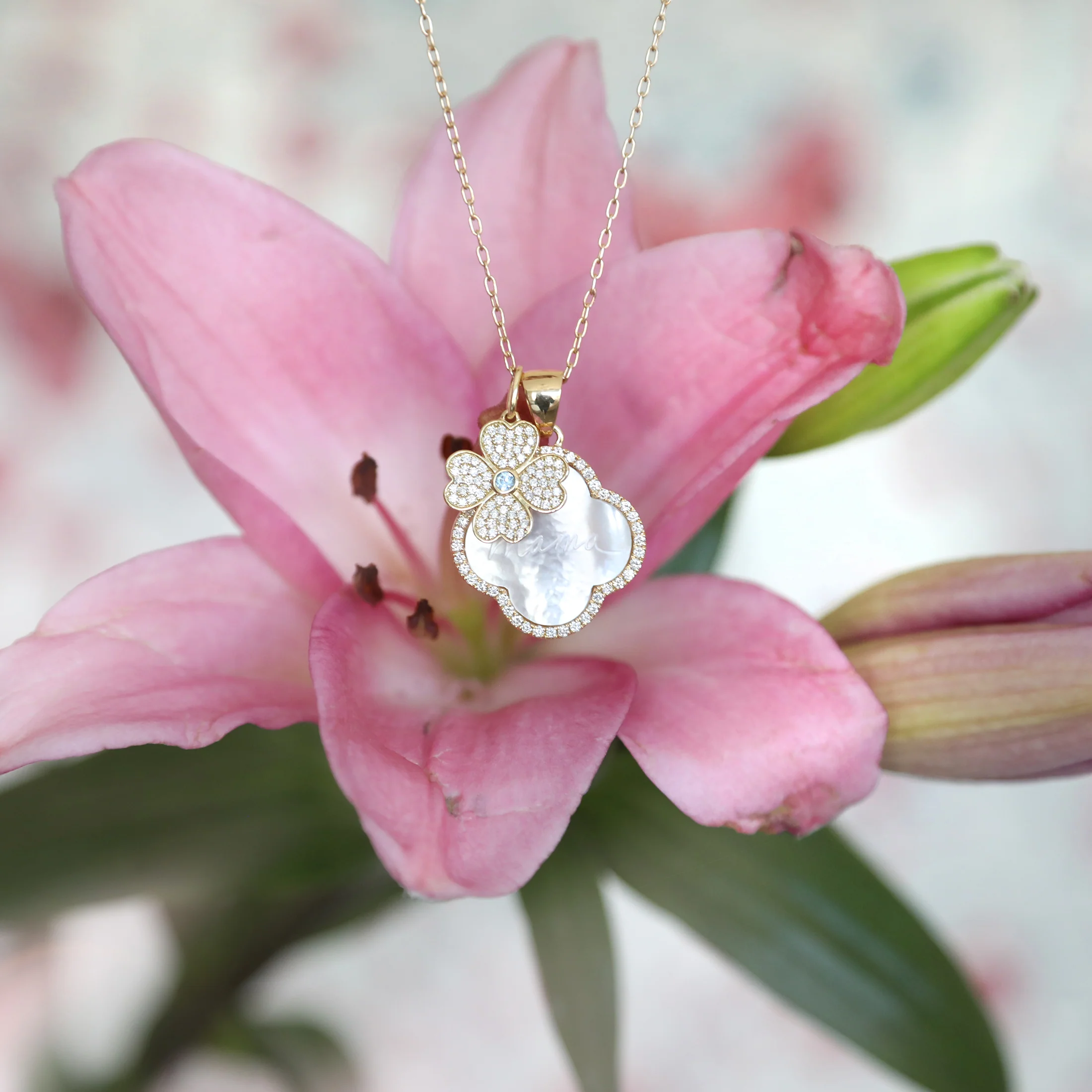 Mini Diamond Heart Clover Charm - Pink - Image 3